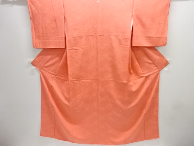 花菱模様織り出し一つ紋色無地着物